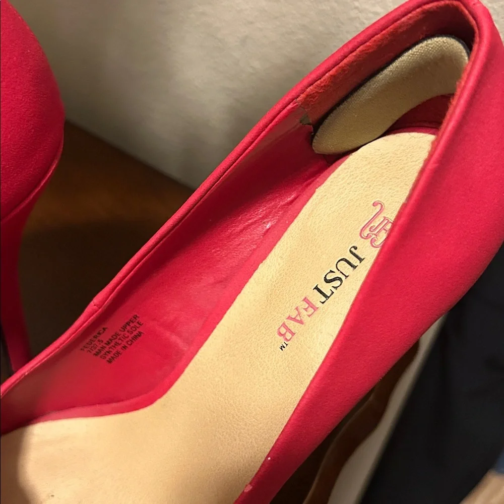 JustFab Vibrant Red Bow Heels - Picture 5 of 11